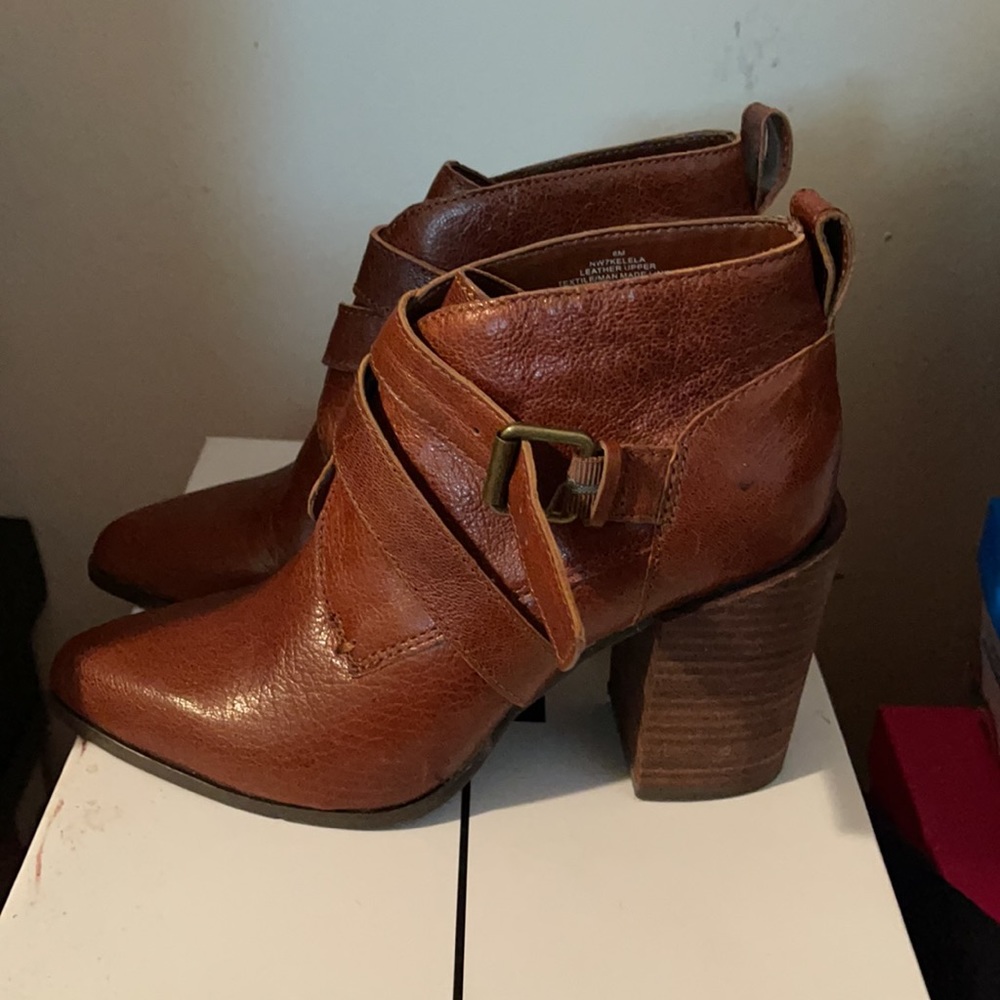 never worn - Picture 2 of 4